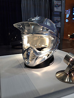 Motorcross helmet: hyperMILL® 5axis machining in top quality